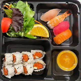 SPICY TUNA ROLL