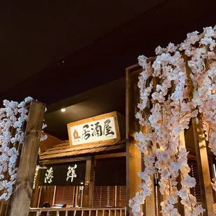 the entrance to the restaurant