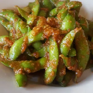 Spicy Garlic Edamame