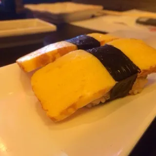 SMELT EGG SUSHI