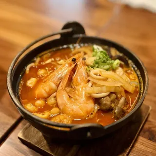 SPICY SEAFOOD MISO UDON