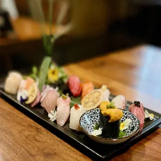 TOKUSEN SUSHI (10 PCS)