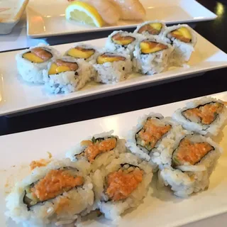 SALMON MANGO ROLL