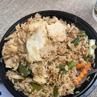 F2. Spicy Basil Fried Rice w/ chicken