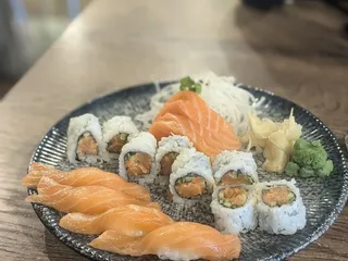 Maguro Sushi and Ramen