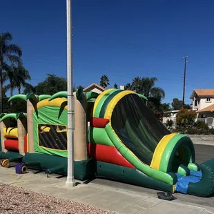 Little Kahuna Obstacle Jumper