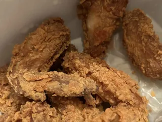 Double Deal Gà Wings