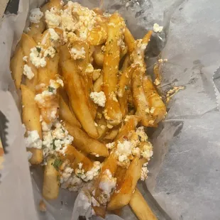 Spicy feta garlic fries