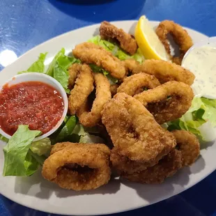 Calamari ($10.99)