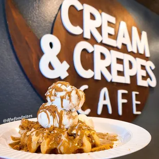 Biscoff Cookie Butter Waffle w/ 2 scoops of Cookie Butter ice cream