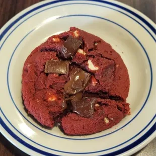 Red velvet warm cookie