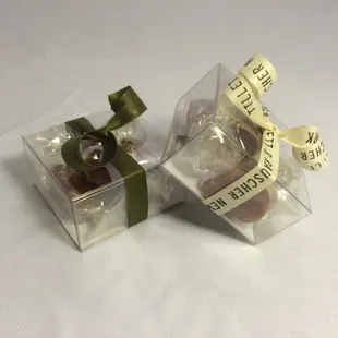 Wedding &amp; Party Favors