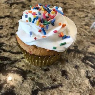 Funfetti cupcake