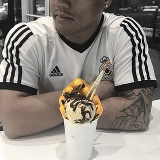 Cookies and Cream Puff Waffle