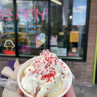 Raspberry Lemon cheesecake swirl