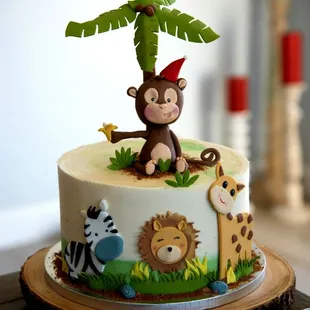 Jungle themed cake