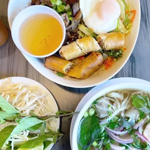 Ig: @eat_with_jeleneeee | CreAsian Special Pho and Vermicelli noodles with Thit Nuong, egg rolls, and an added egg