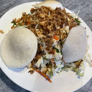 7. Chicken Salad with Peanut