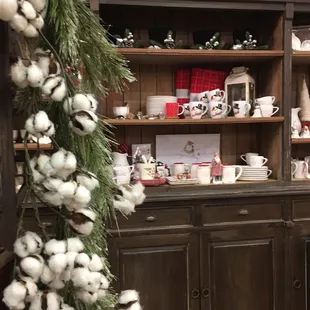 Cotton on a Christmas tree and other gifts