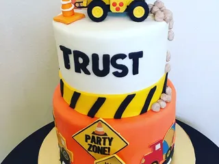 Posh Custom Cakes