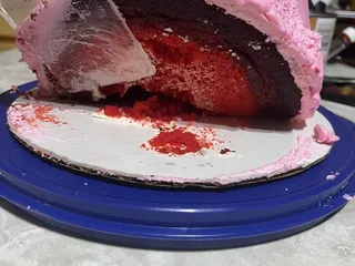HollyPops Bakery