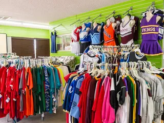 D & D Athletic Lettering