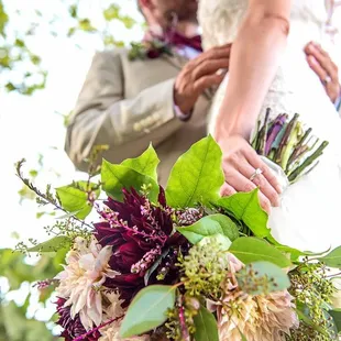 Just a small sample of some of the AMAZING work Meg and her team at Creative Flowers did. :)