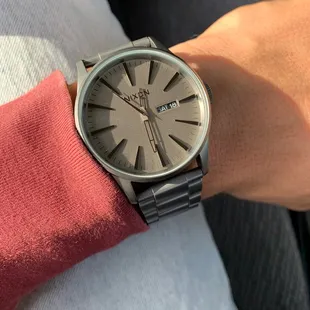 Adjusted gunmetal Nixon Watch
