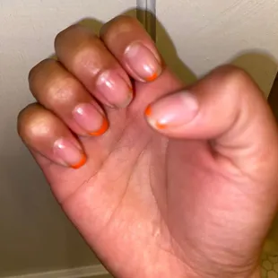 Right hand manicure chipped off immediately as well.