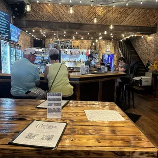 Great sours and awesome staff ... note: very large selection of sours in cans to go !!!