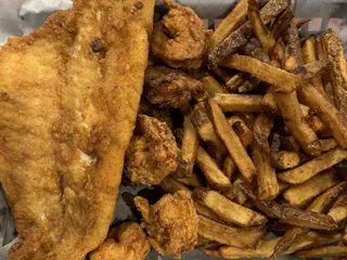 Griff's Restaurant & Sport Lounge