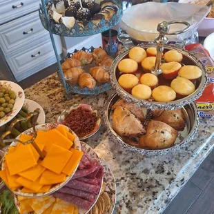 Tiers of food