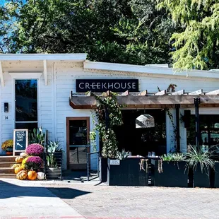 Exterior of restaurant