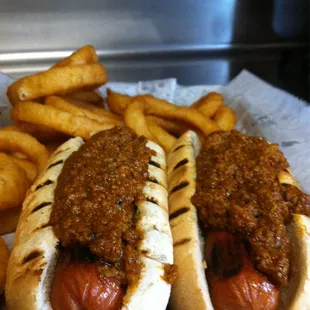 food, sandwich, hot dog, hot dogs