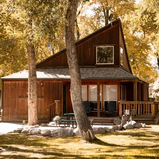 Mt. Princeton Chalet sits in a grove of aspen trees and has a private patio and spacious living area for up to six people
