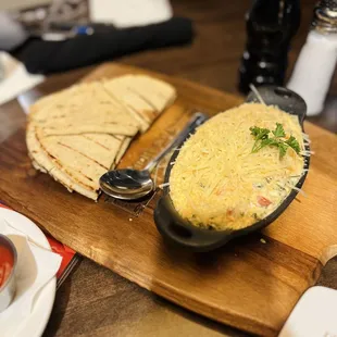 Hot crab and shrimp dip