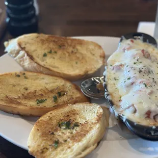 Meatball and garlic bread appetizer. Nicely presented, but just okay.