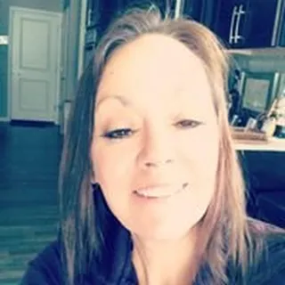 Toni K.