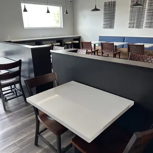 Breakfast sitting space