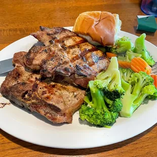 Best pork chops I&apos;ve ever had.  They are consistently juicy and delicious.