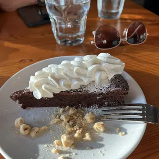 Flourless Chocolate Cake (GF)