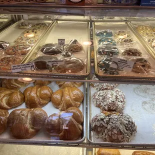 Sweets/pastries