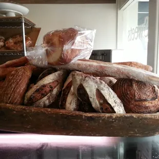 I wanted to take the bread basket home and devour it!! Anyone got butter?!? :P