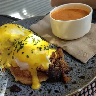 Carnitas Benedict