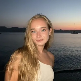 Laura C.