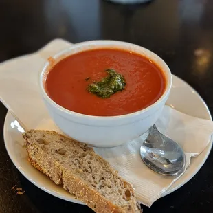 Tomato Basil Soup