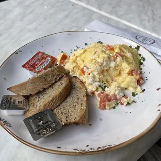 Feta Cheese and Tomato Scrambled Eggs