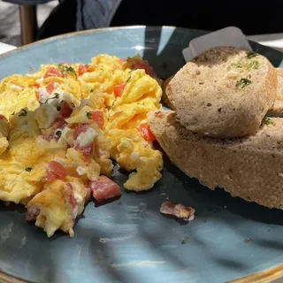 Feta Cheese and Tomato Scrambled Eggs