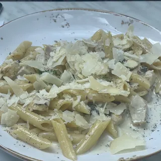 Chicken Mushrooms Penne Pasta