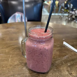 16oz Red, White & Blue Smoothie